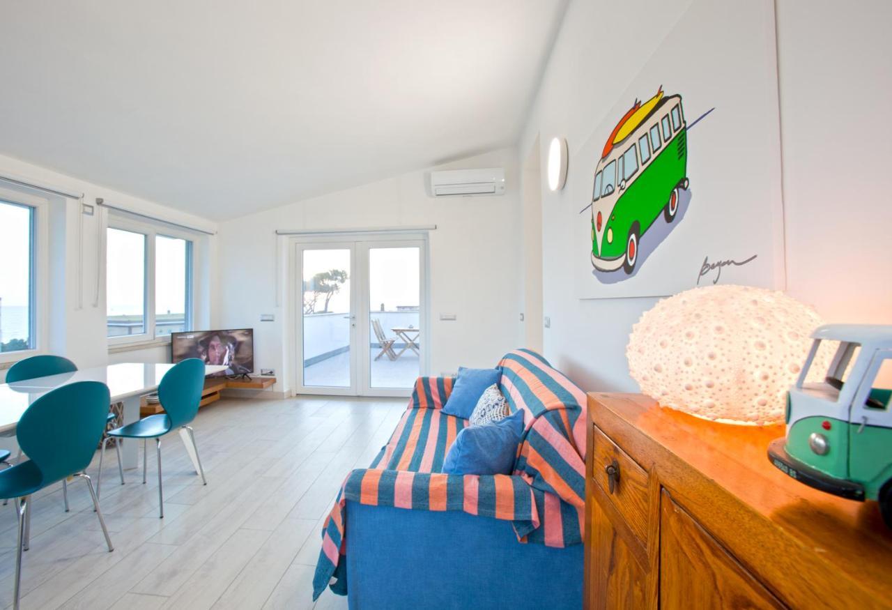 Surf And Windsurfer House Anzio Lägenhet Exteriör bild