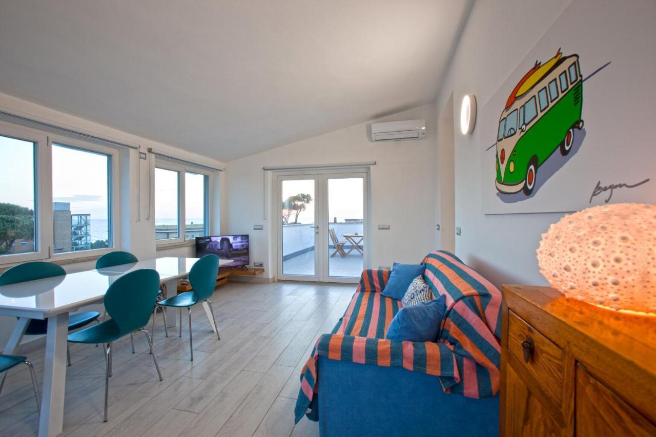Surf And Windsurfer House Anzio Lägenhet Exteriör bild