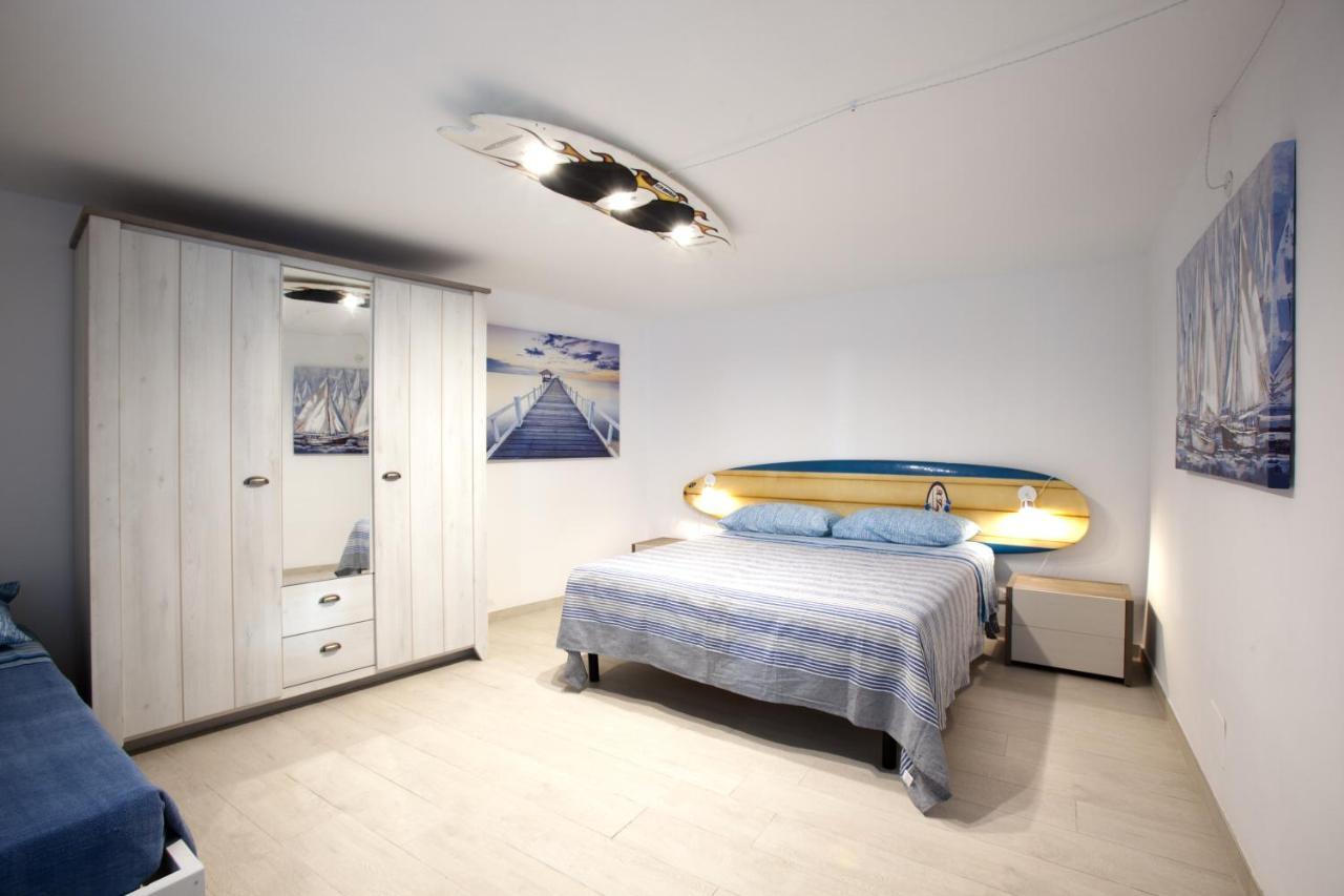 Surf And Windsurfer House Anzio Lägenhet Exteriör bild